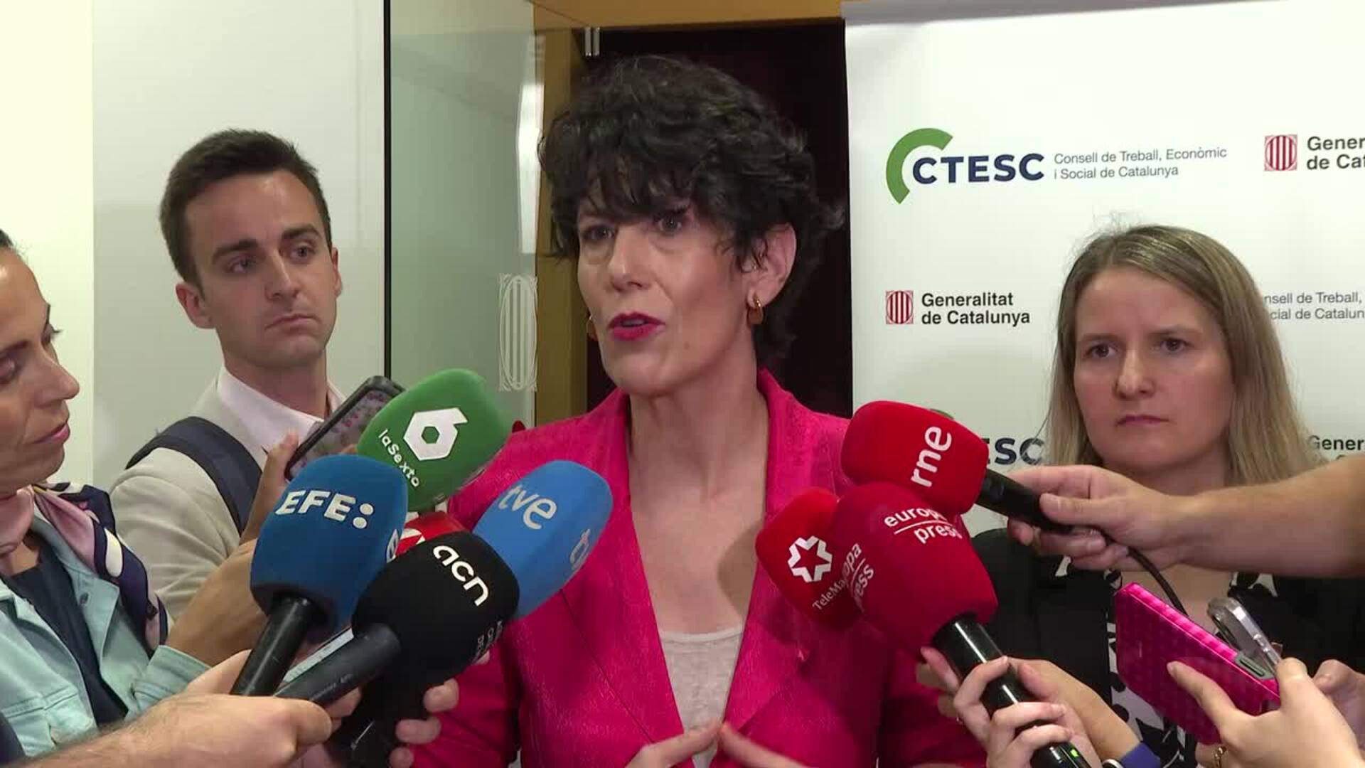 Saiz dice que el PP "se está saltando todas las reglas" y falta a la presunción de inocencia