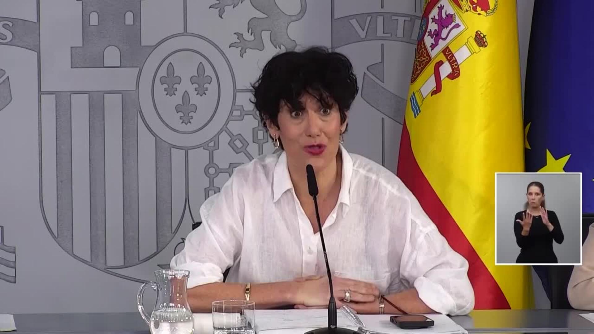 El Gobierno saca pecho de su relación con los socios y ve "cínico" a Feijóo