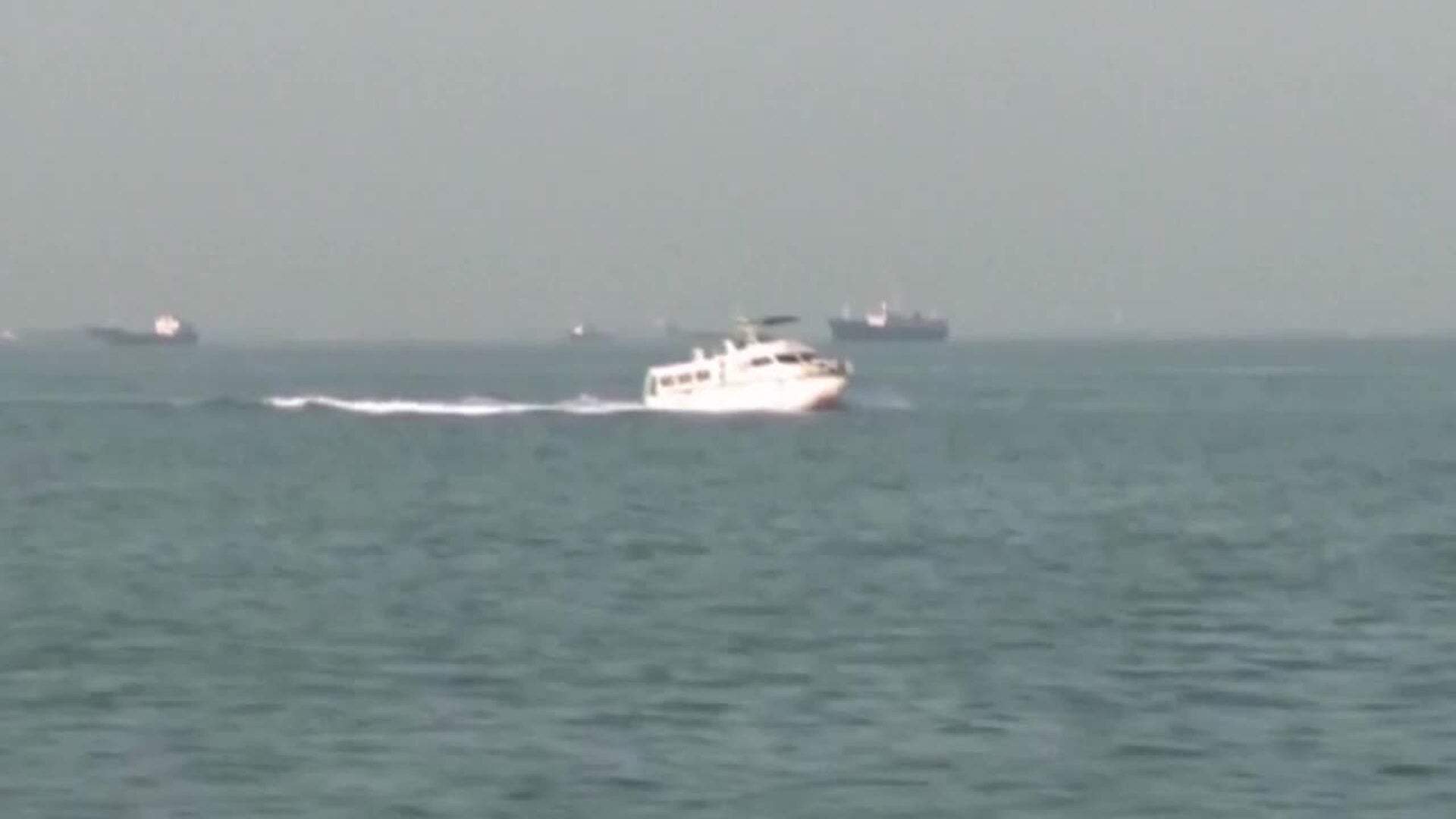 El Ejército de EEUU anuncia ataques contra una isla iraní en el estrecho de Ormuz