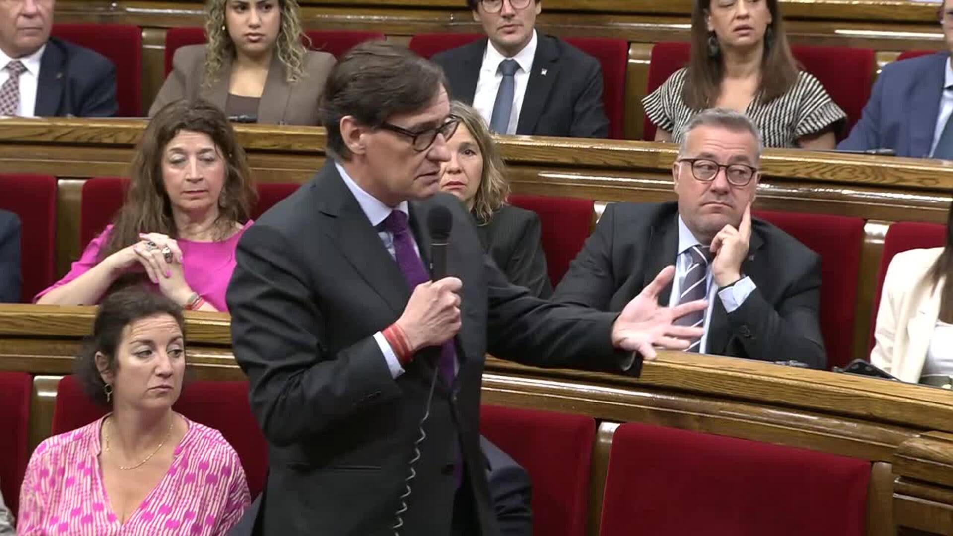 Illa se defiende de las acusaciones de corrupción: "Actúo con toda transparencia"