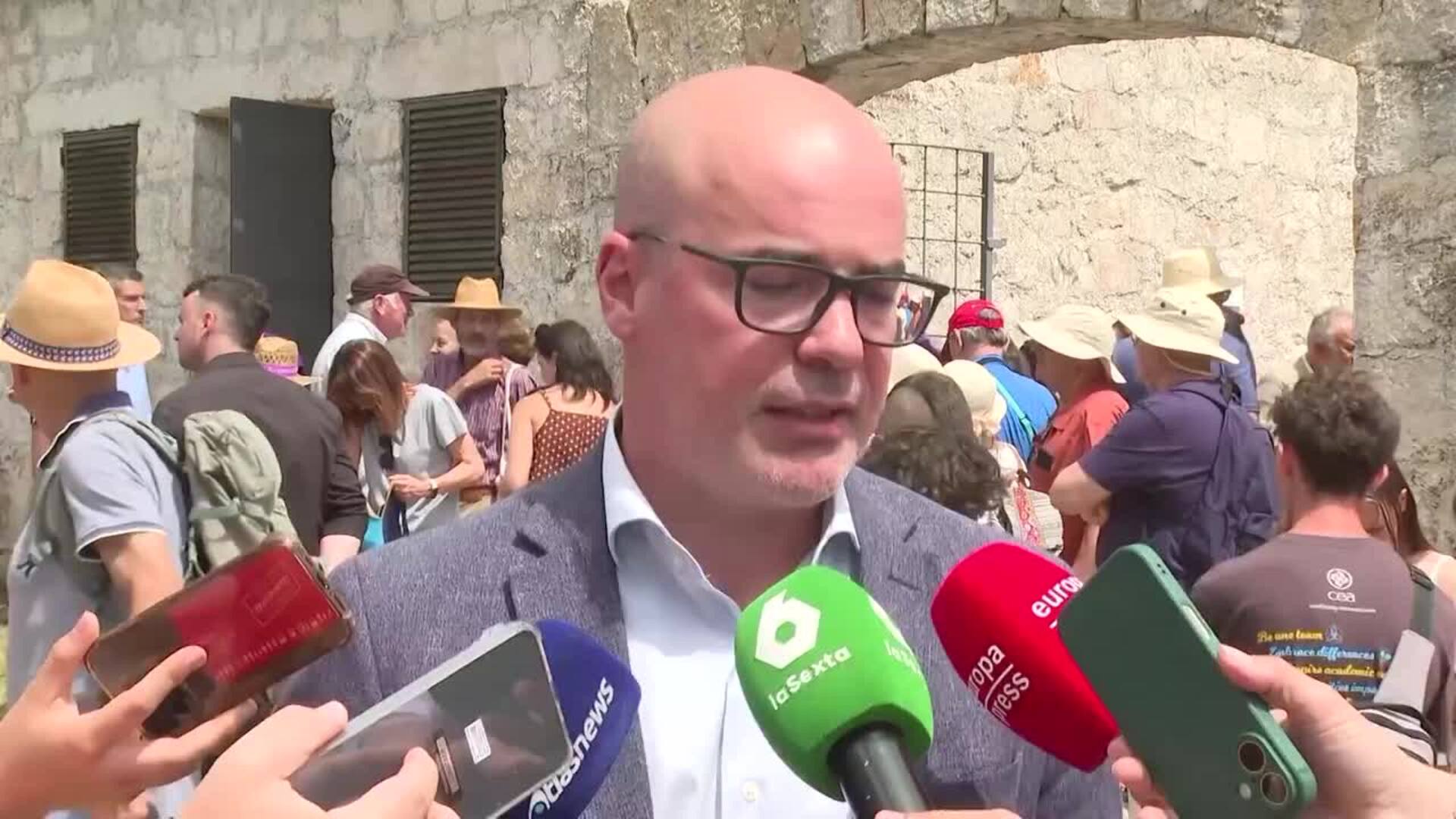 Delegado del Gobierno defiende "honestidad y ejemplaridad" de la directora de la Guardia Civil