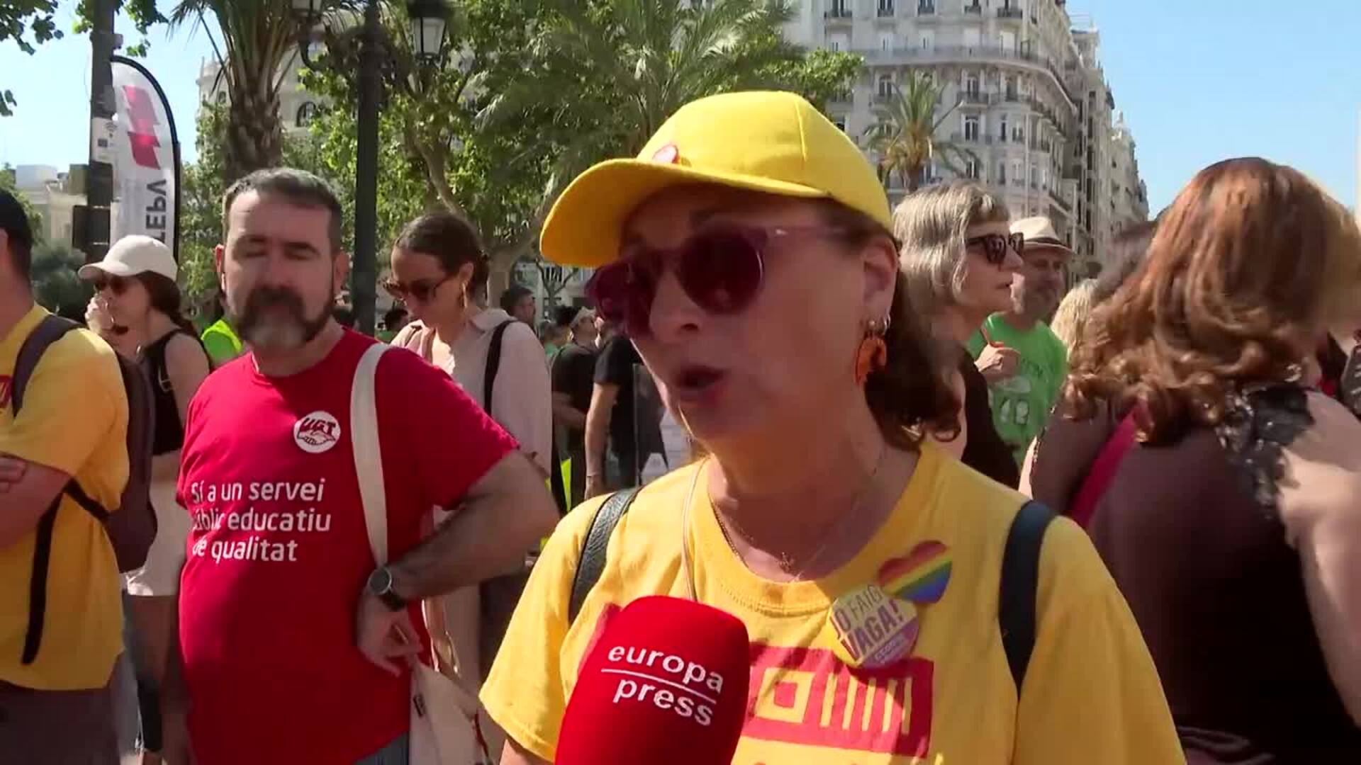 Docentes critican que se les ha estado "atacando de manera personal” en otra manifestación