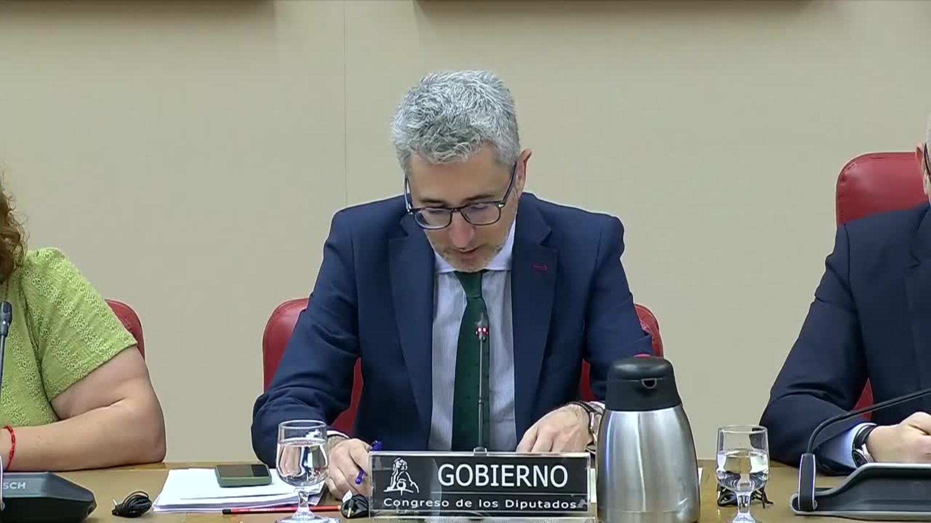 España pide al PP salir del "conmigo o contra mí" y dialogar sobre financiación autonómica