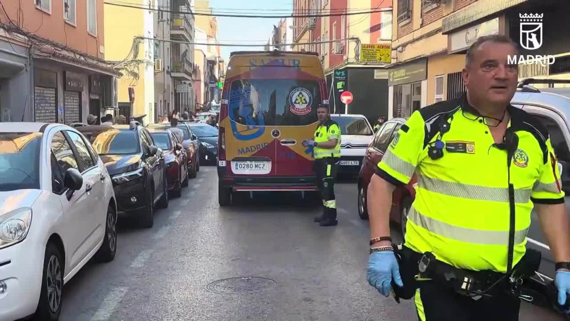 Heridas graves dos mujeres de edad avanzada al ser atropelladas por un turismo en Usera