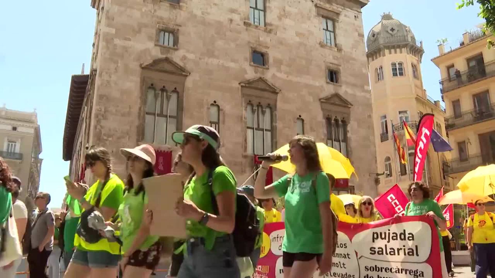 Profesores se vuelven a manifestar en Valencia aún sin acuerdo con Educación