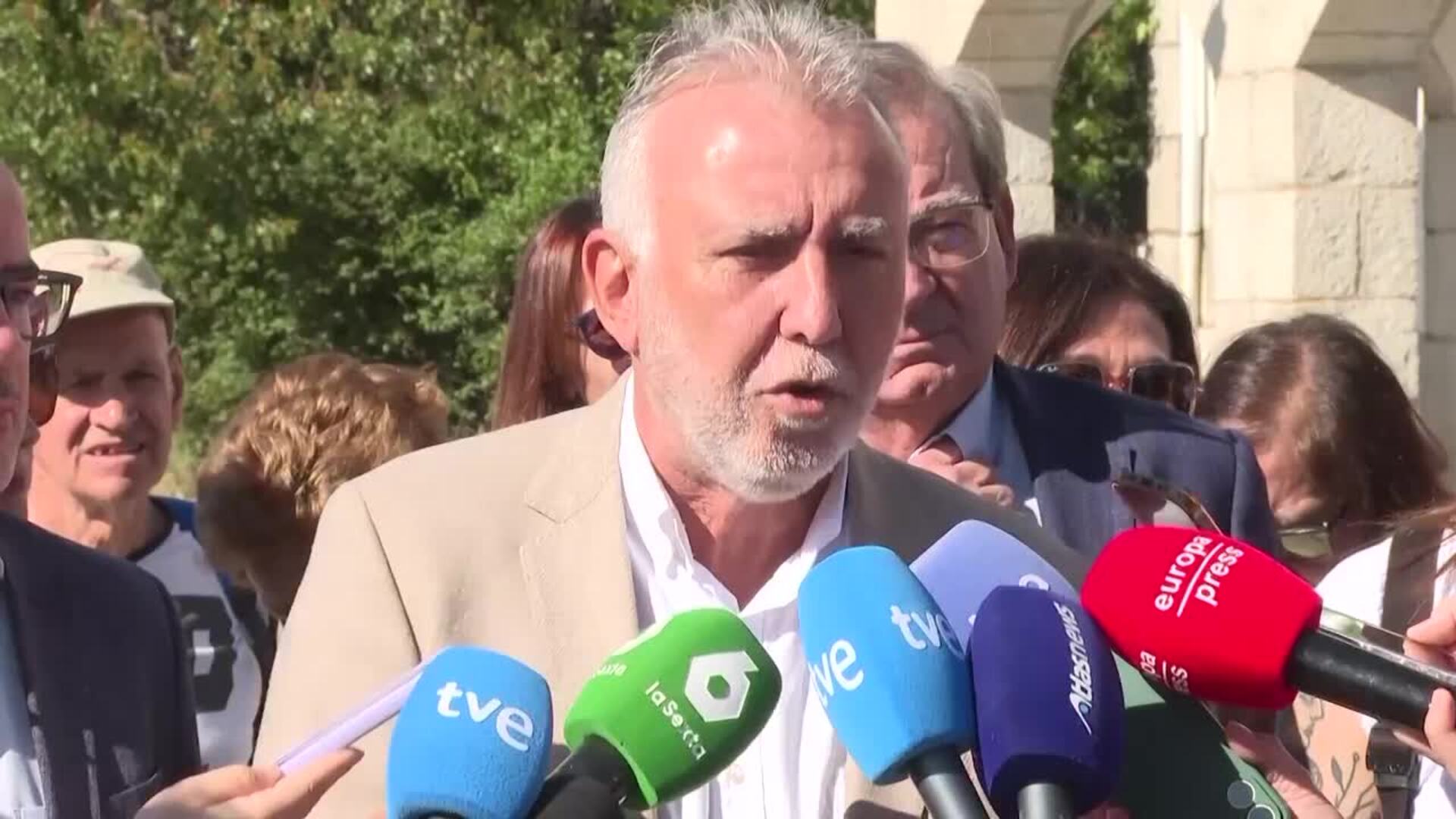 Torres, sobre si el PSOE se querellará contra Leire Díez: "Se actuará con toda la contundencia"