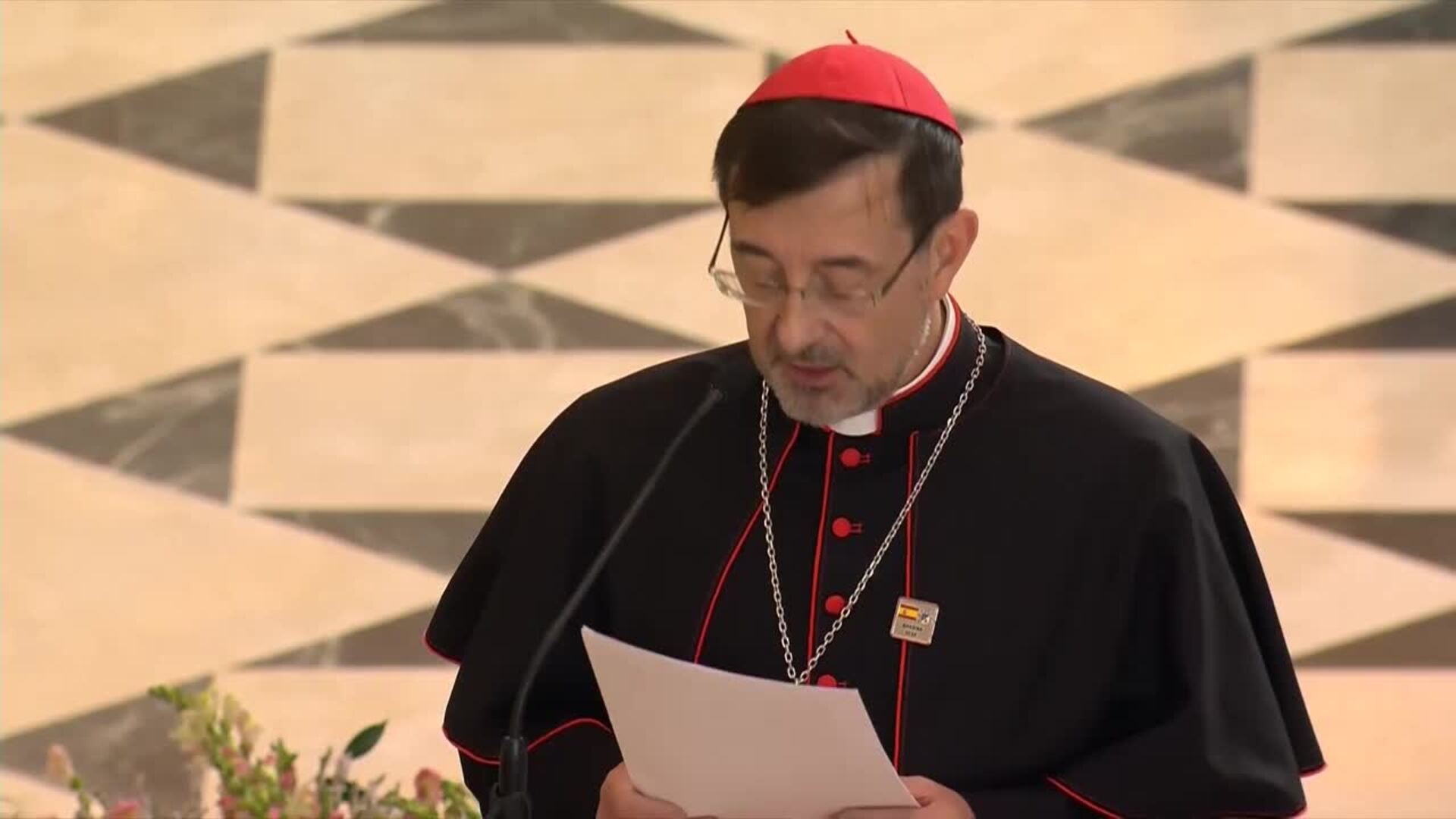 Cobo reivindica a la patrona como refugio de esperanza: "No entendemos Madrid sin la Almudena"