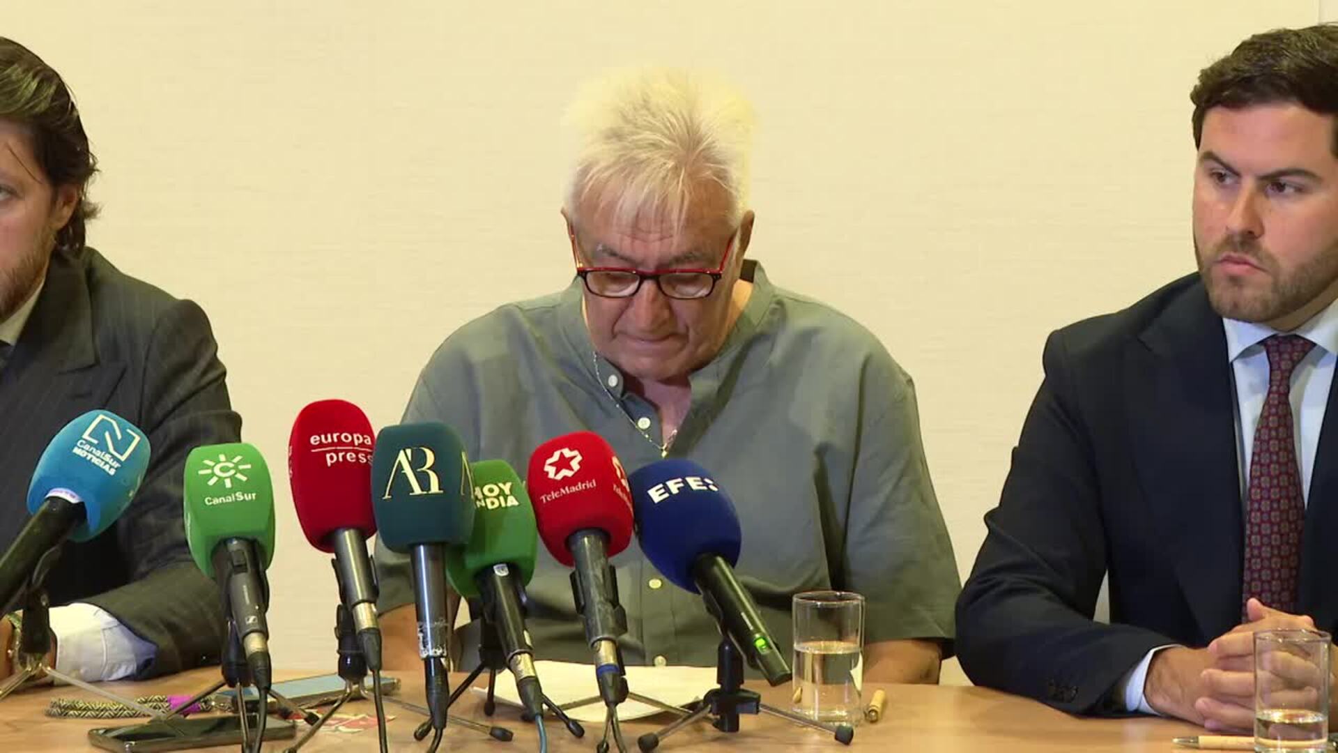 Abuelo de la bebé fallecida en Sevilla dice que la menor llegaba "con lesiones"