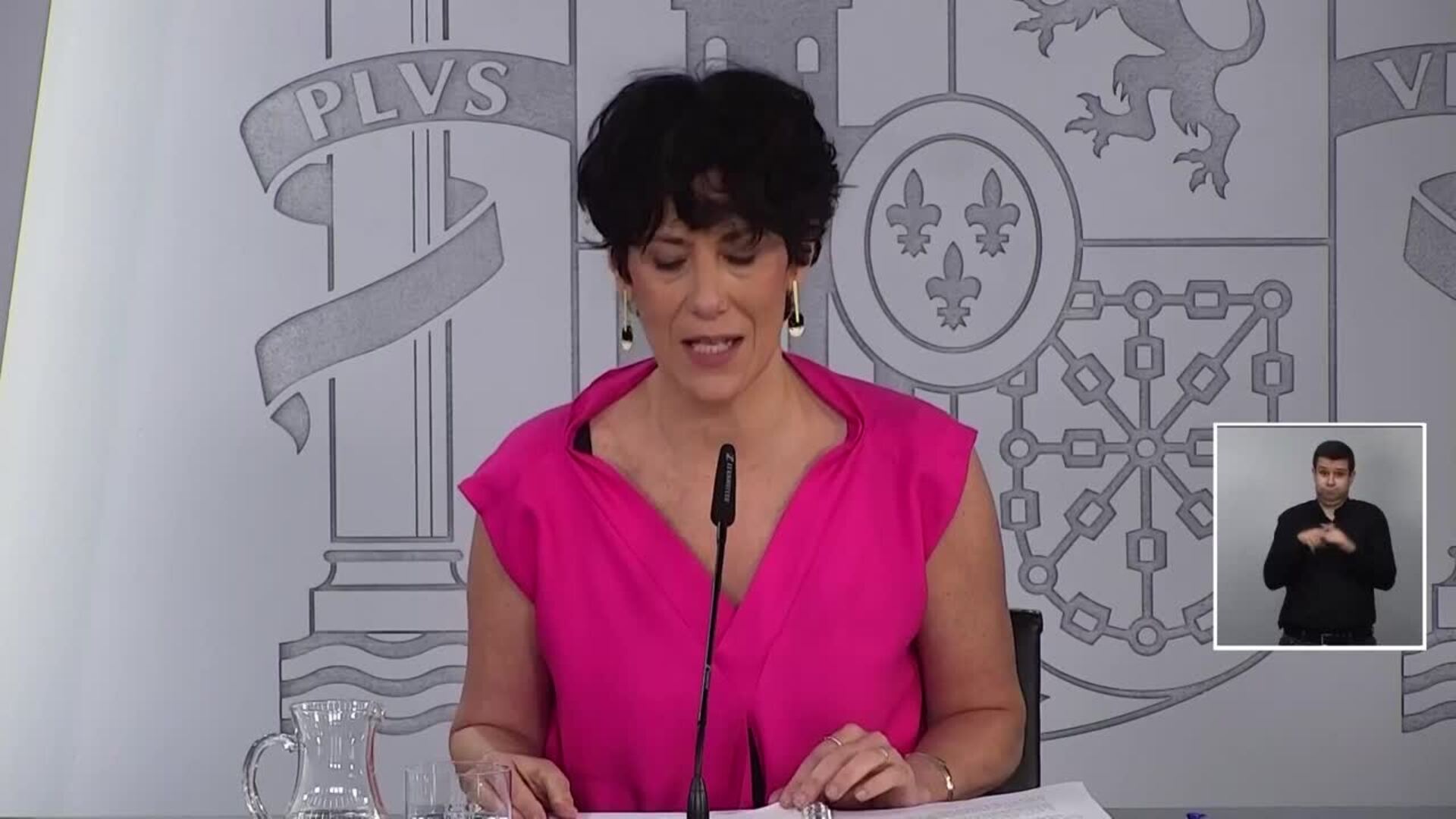 Gobierno destina 168 millones a mejorar eficiencia energética de hospitales y centros de salud
