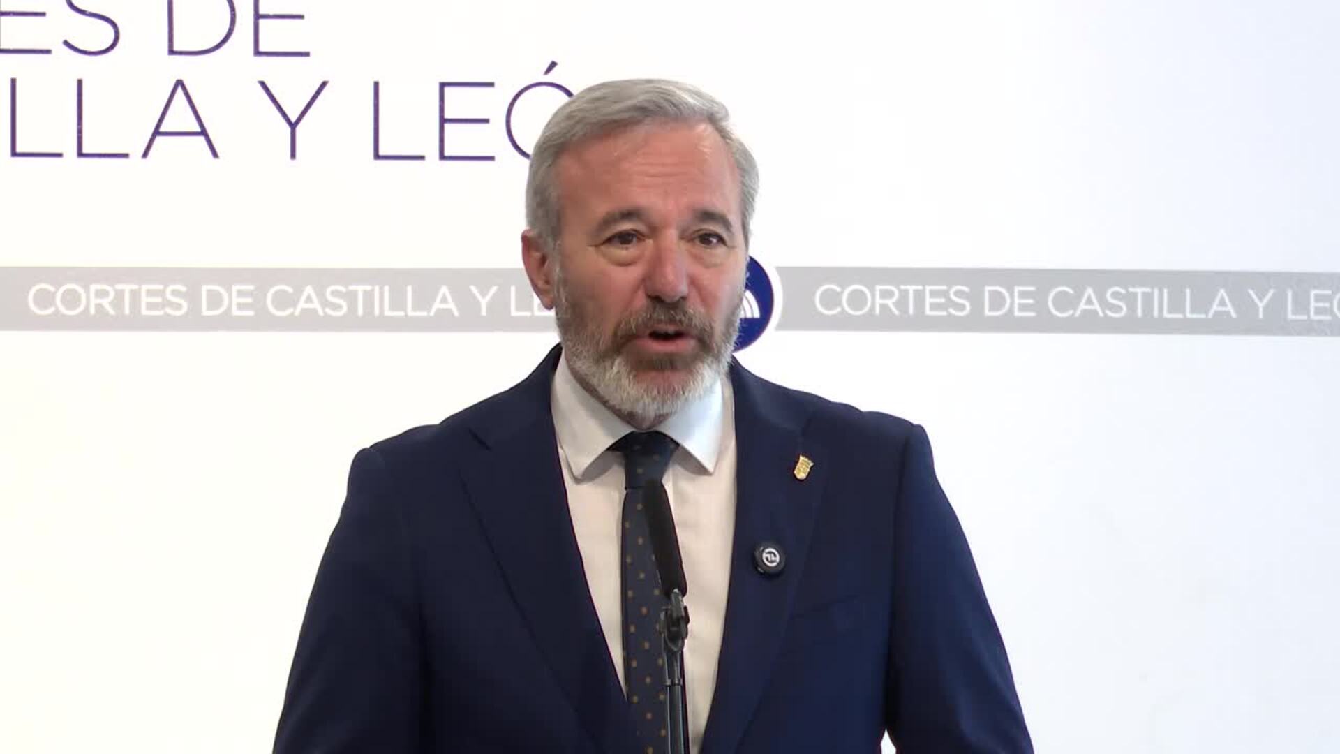 Azcón felicita a Mañueco y destaca la relación de "ayuda mutua" entre Aragón y CyL