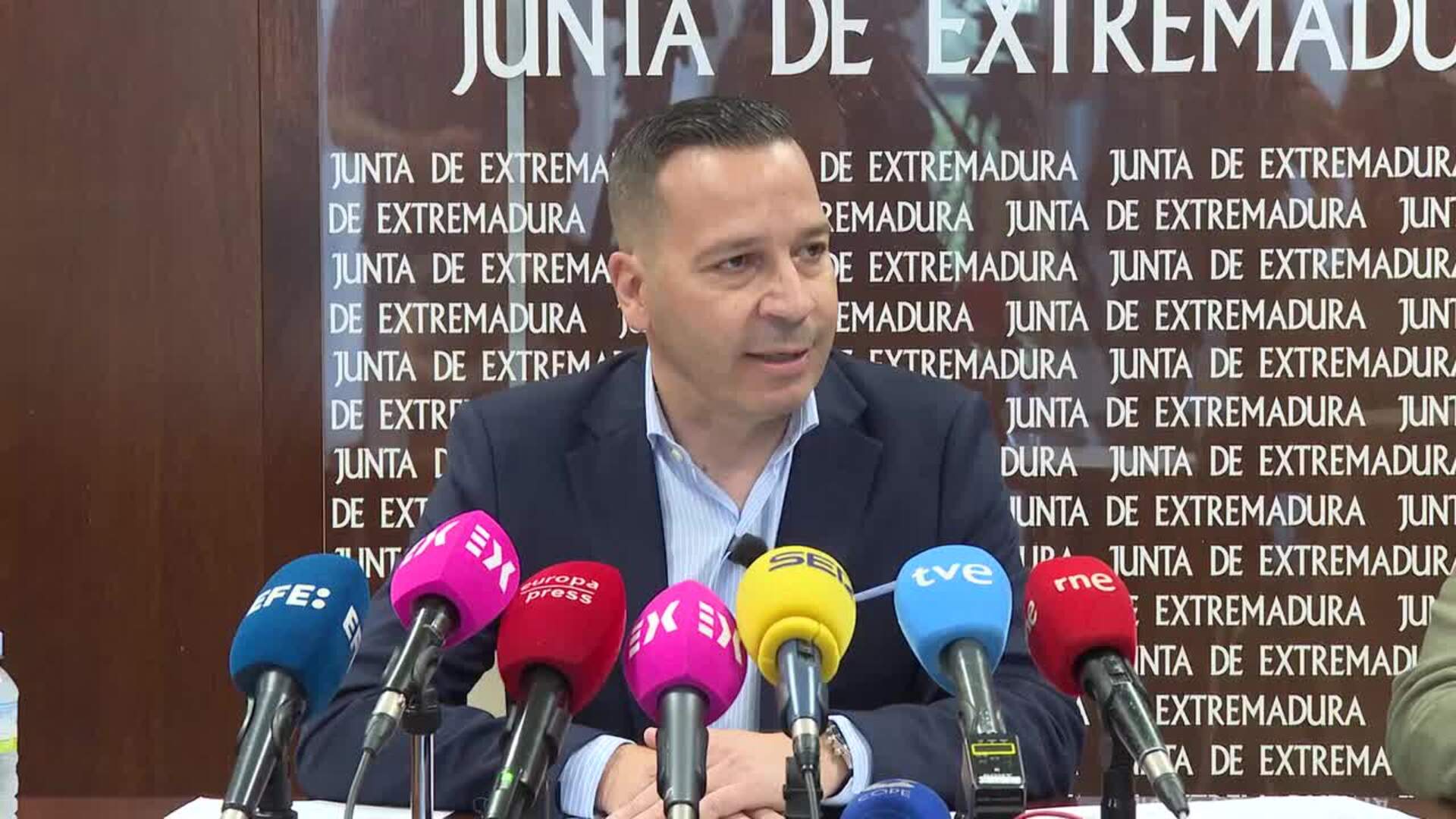 La Junta pide a Fiscalía permiso para pruebas de edad a menores migrantes con "sospechas"