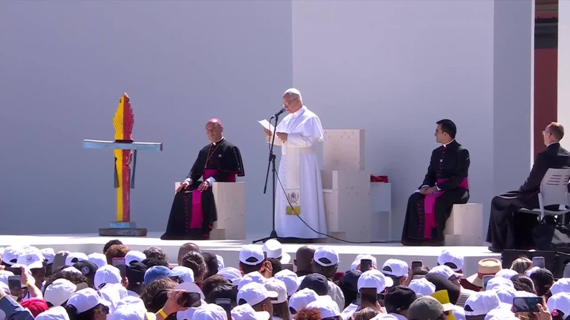 El Papa insta a las mafias a acabar con el tráfico de migrantes: "Deténganse"