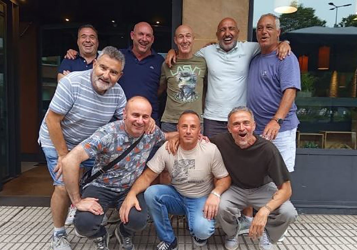 El Xeitosa de Luis Enrique y Abelardo, reunido en Gijón 45 años después