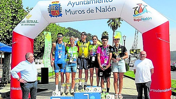 Andrea Trigo y Christian Mesa se hacen con los títulos en el regional de triatlón sprint