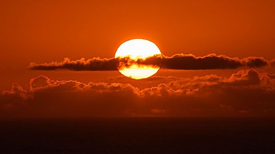 La Aemet actualiza su previsión para el eclipse total de Sol: suerte dispar en Asturias