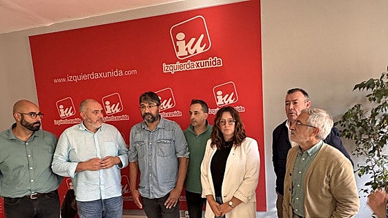 Reunión del comité de Santa Bárbara con miembros de IU y CC OO.