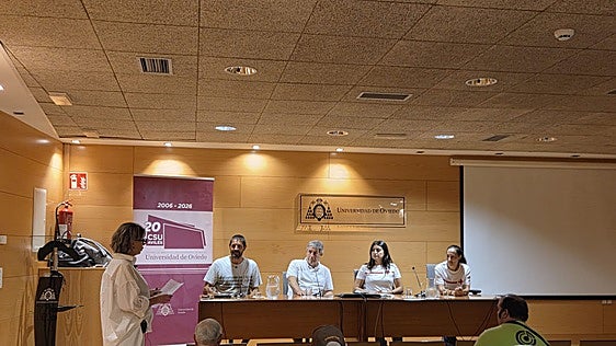Ignacio Flórez, coordinador de salvamento de Castrillón: «Creen que el título se regala, pero el socorrismo es un trabajo de gran responsabilidad»