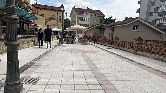 El Ayuntamiento de Castrillón asegura que no recepcionará una obra en Salinas hasta que no se solventen las deficiencias