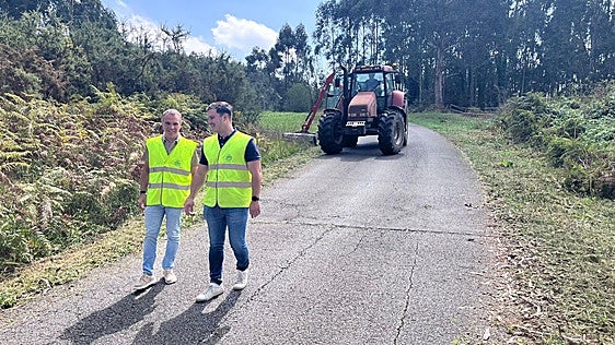 Corvera limpia 46 kilómetros en caminos y senderos como estrategia contra incendios