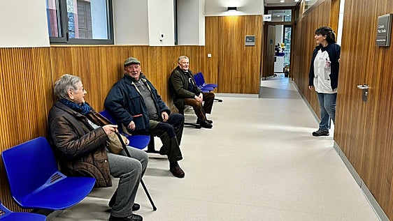 Tebongo estrena servicio de extracción de sangre todos los lunes para evitar desplazamientos a Cangas del Narcea