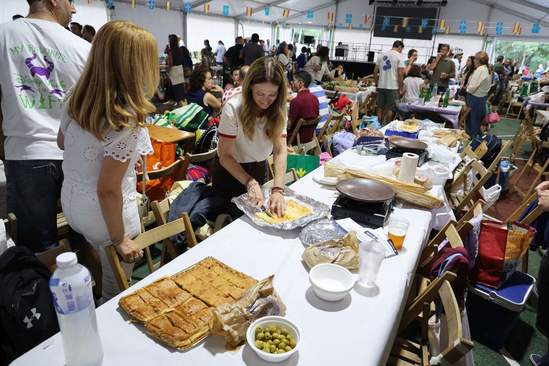 El Centro Asturiano de Oviedo pone el broche a unas «fiestas con mucha participación»