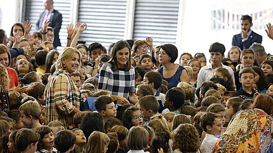La reina Letizia inaugura este mediodía el curso escolar en el colegio de Oviedo donde estudió
