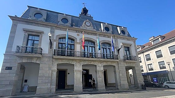 Ángel García, alcalde de Siero: «Rechazar los presupuestos es estar en clave electoral y no trabajando por el concejo»