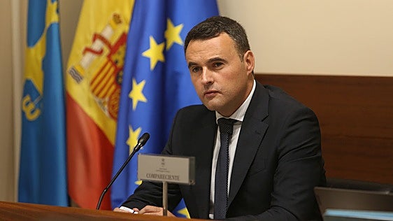 El consejero Guillermo Peláez asegura que las nuevas plazas judiciales tienen el espacio «garantizado» en Oviedo