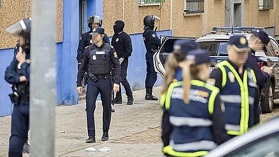 Los tres muertos en el tiroteo de Huelva son familiares de 'El Baba', detenido en Gijón por un asesinato del clan rival