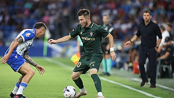 Iosifov asciende al Sporting al liderato