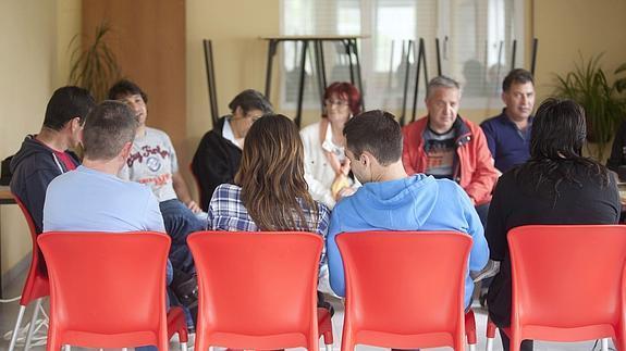 Una de las charlas de Proyecto Hombre en Logroño.