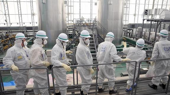 Trabajadores de TEPCO, en Fukushima. 
