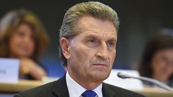 El comisario europeo de Economía Digital, Günther Oettinger.