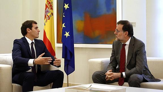 Reunión entre Rivera y Rajoy en La Moncloa.