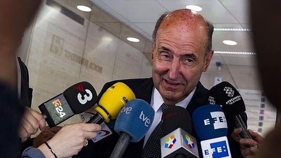 El abogado de la infanta Cristina, Miquel Roca.