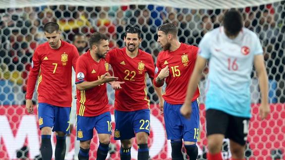 España cuenta sus partidos por victorias. 