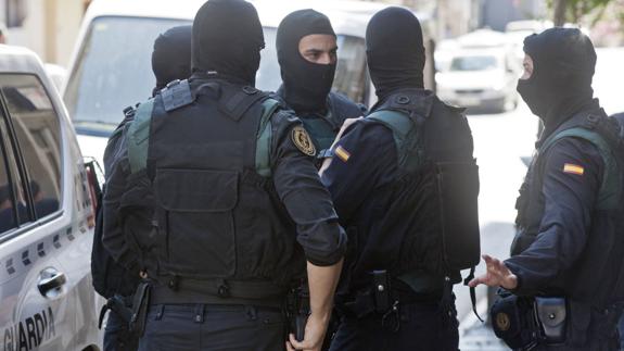 Guardia Civil en una operación antiterrorista.