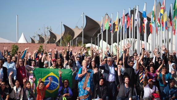 Miembros de las delegaciones de los países presentes en la cumbre del clima de Marrakech.
