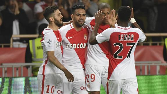 Los jugadores del Mónaco celebran un gol esta temporada. 