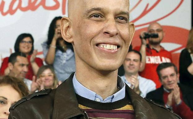 El político socialista Pedro Zerolo murió a causa de un cáncer de páncreas en junio de 2015. 