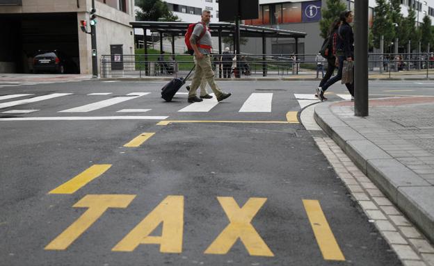 Rosell, sobre el conflicto del taxi: «Las tecnologías nuevas avanzan y no»