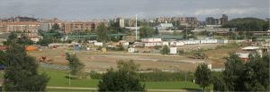 BERNUECES. La base de operaciones dela empresa del metrotrén junto al campus universitario está ya prácticamente desmantelada. / PURIFICACIÓN CITOULA