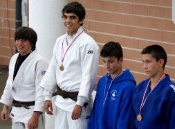 Rafa Arisqueta logró el oro en sub-17 en Toledo. / J.C.A.