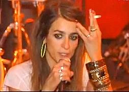 Bebe: "Venga, que os follen a todos bien"