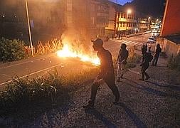 La lucha de los mineros vuelve a las carreteras con cortes nocturnos de la autovía en El Caudal