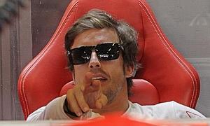 Fernando Alonso hoy, en la jornada de clasificación. / AGENCIAS.