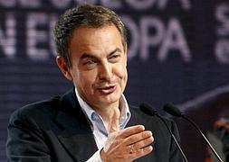 Zapatero reaparece con Ana Pastor