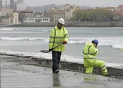 Las playas se preparan para el verano