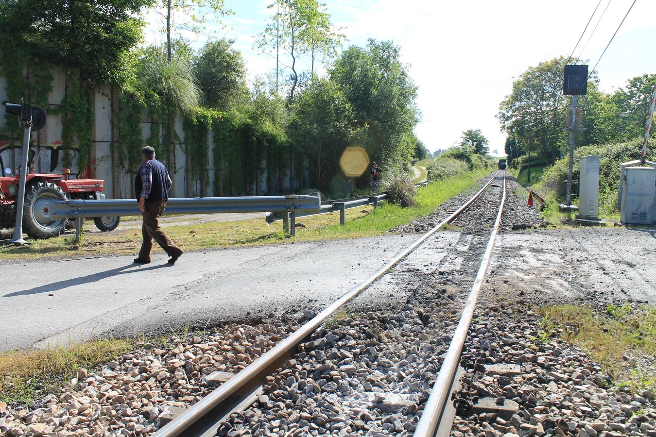 Un fallo mecánico causa el corte de la línea ferroviaria en Piñeres de Pría