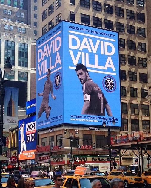 Villa también está loco por Gijón